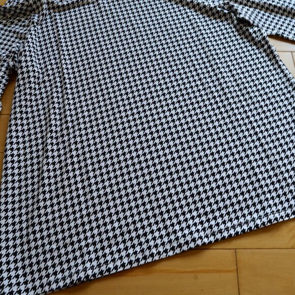 Chico's Chicos Top Long Sleeve Basic Knit Alabaster Size 3 XL NWT - Picture 4 of 7